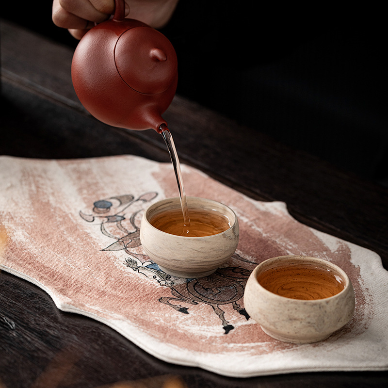 Hand Drawn Persimmon Dyed Zen  - Table Runner ulasan dan harga